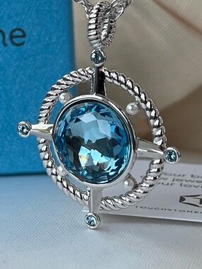 Swarovski Touchstone Crystal Silver Blue “Find Your Way” Pendant Necklace NWT